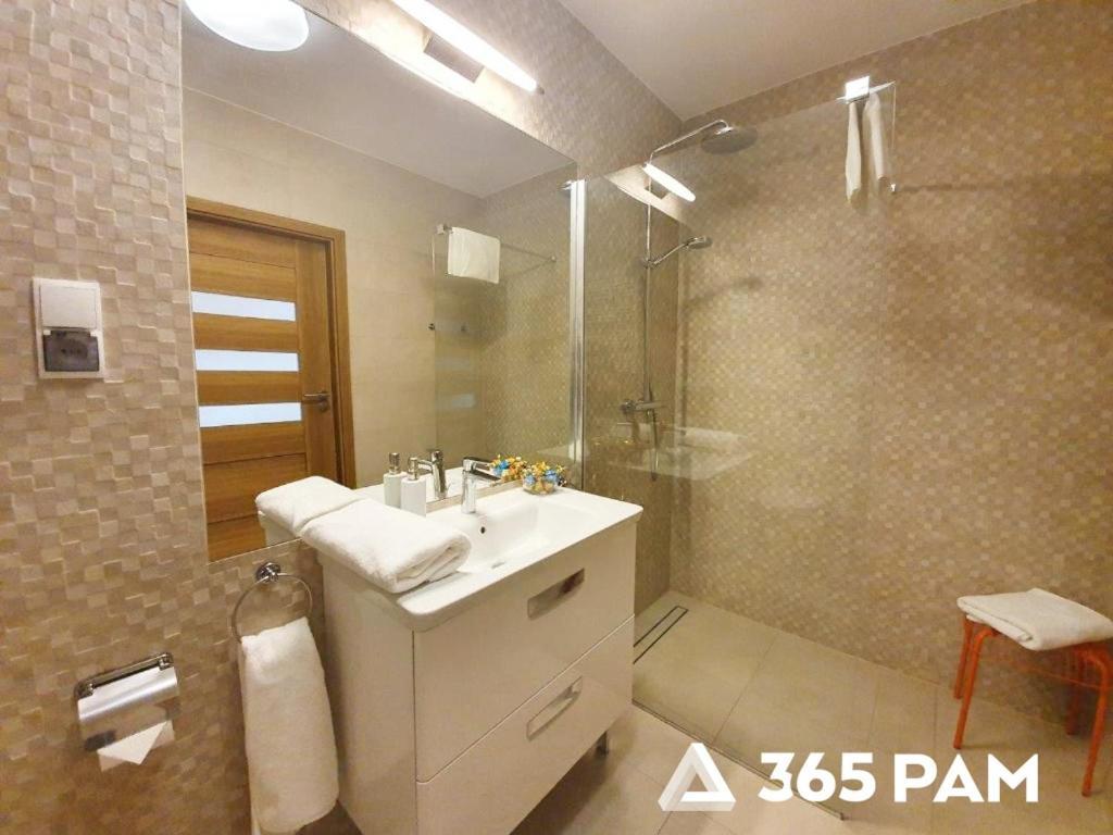 Apartament Z Basenem Polanki Park - 365Pam Kołobrzeg Exterior foto